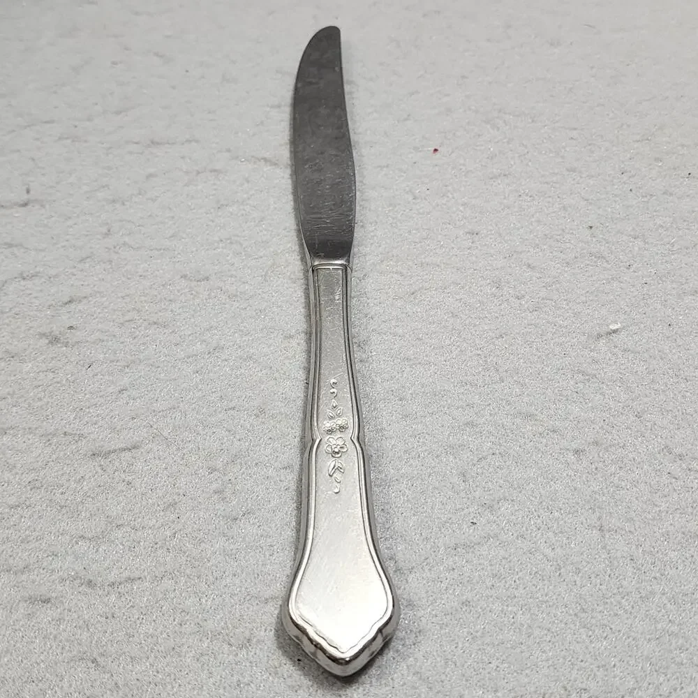 Oneida ASHMORE Floral Design Burnished Handle Dinner Knife Stainless Flatware
